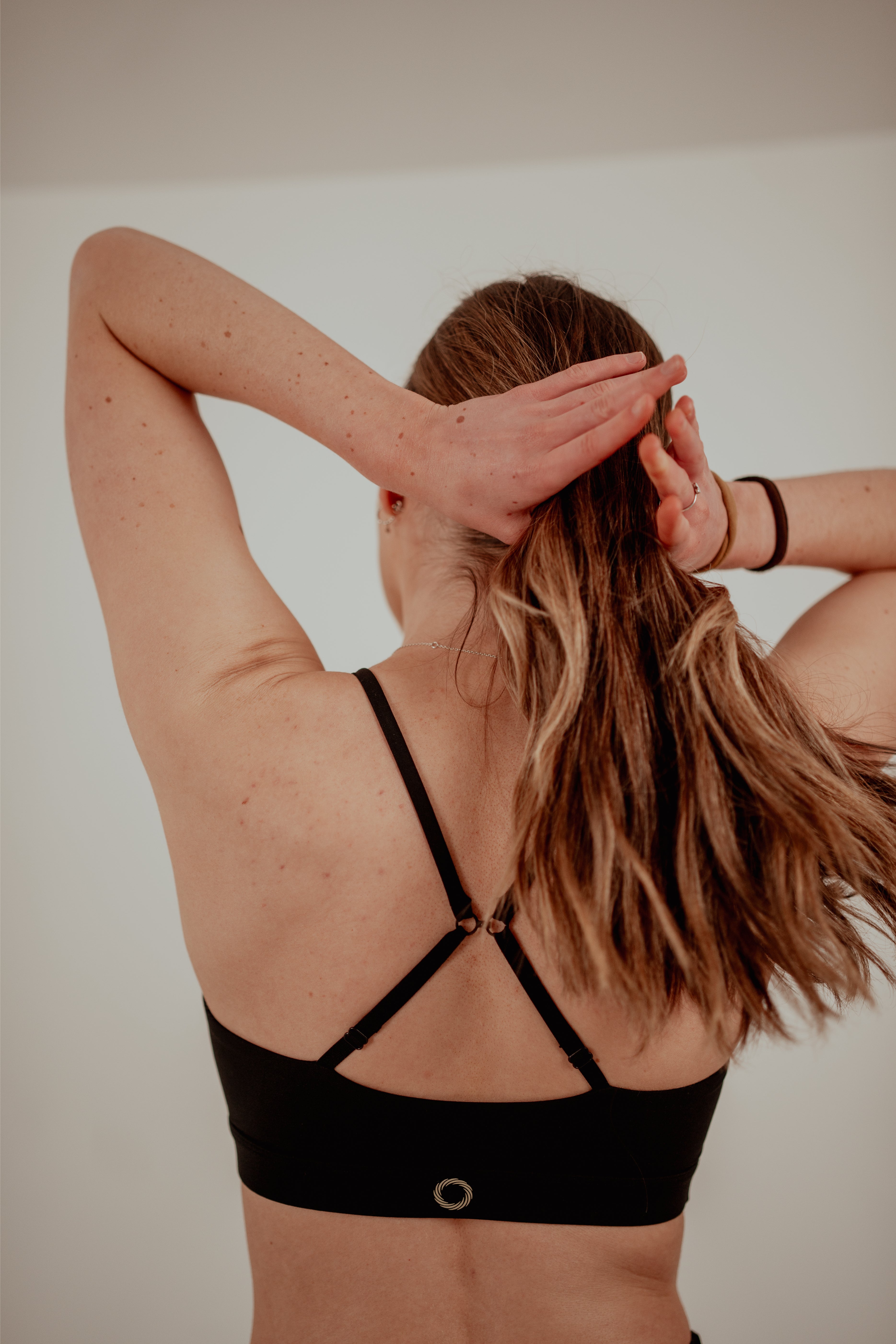 Halo Crop - Black Eclipse