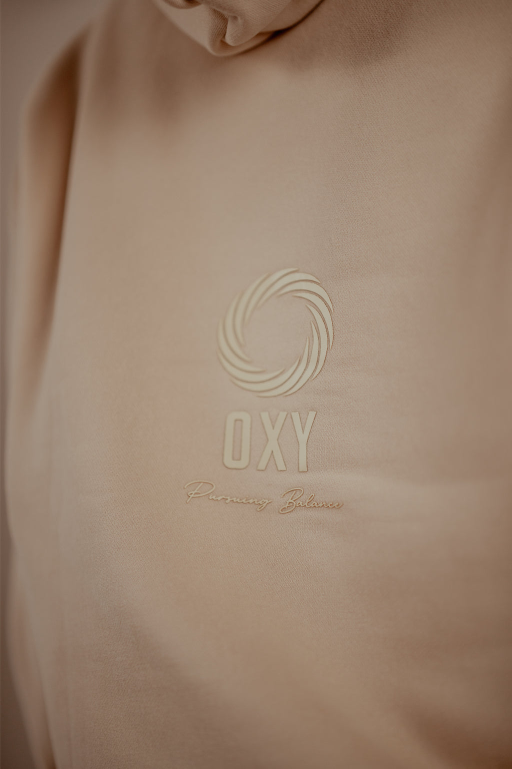 The Core Hoodie - Vanilla Glow